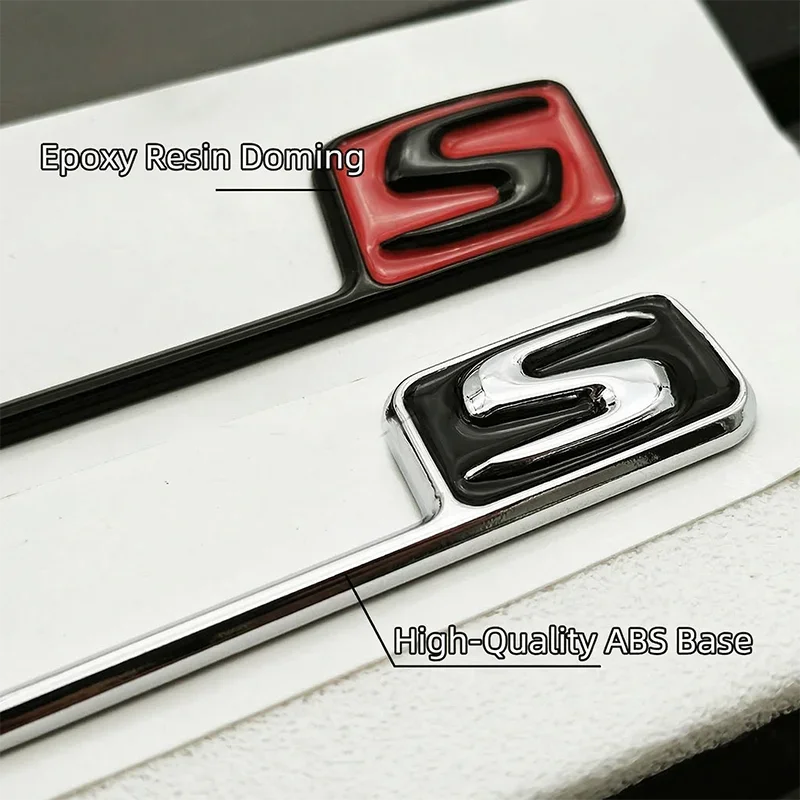 CarTech1 ABS S-embleem sticker voor achterklep - geschikt voor Mercedes-Benz AMG C63S, E63S en GLC63S modellen